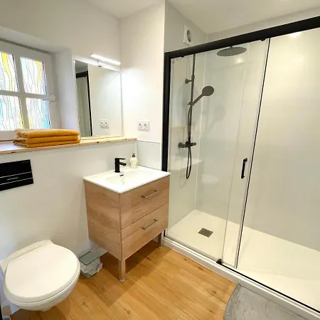 Championnet - Charmant, Calme Et Lumineux - 1er Etage Apartment *